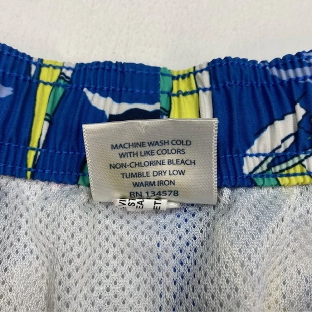 Vineyard Vines Mens Sailboat Chappy Swim Trunks Blue Pink 1M001328 XS